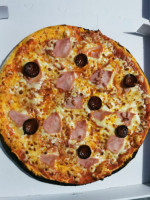 Le Chalet food