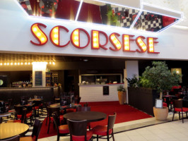 Pizza Delices food
