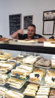Les Delices de Marius food