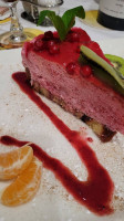 Aux Deux Clefs food
